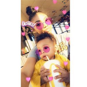 Meet your Posher, Alia